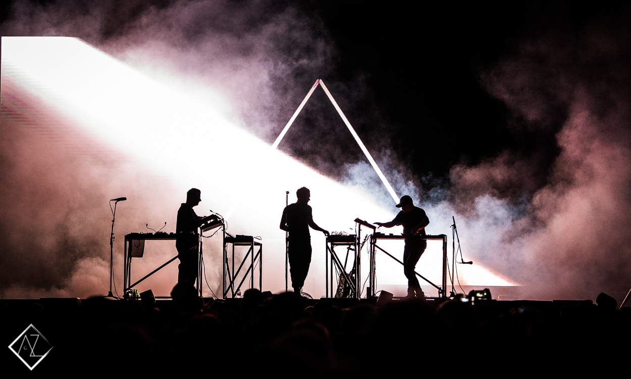 Moderat by ©Αφροδίτη Ζαγγανά
