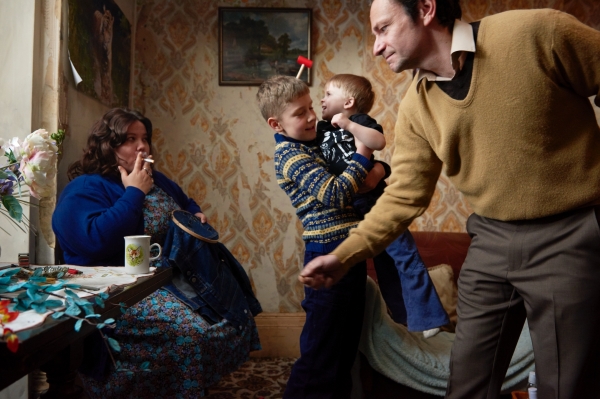 Στην ταινία “Ray & Liz” του φωτογράφου Richard Billingham  ο Χρυσός Αλέξανδρος του 59ου ΦΚΘ